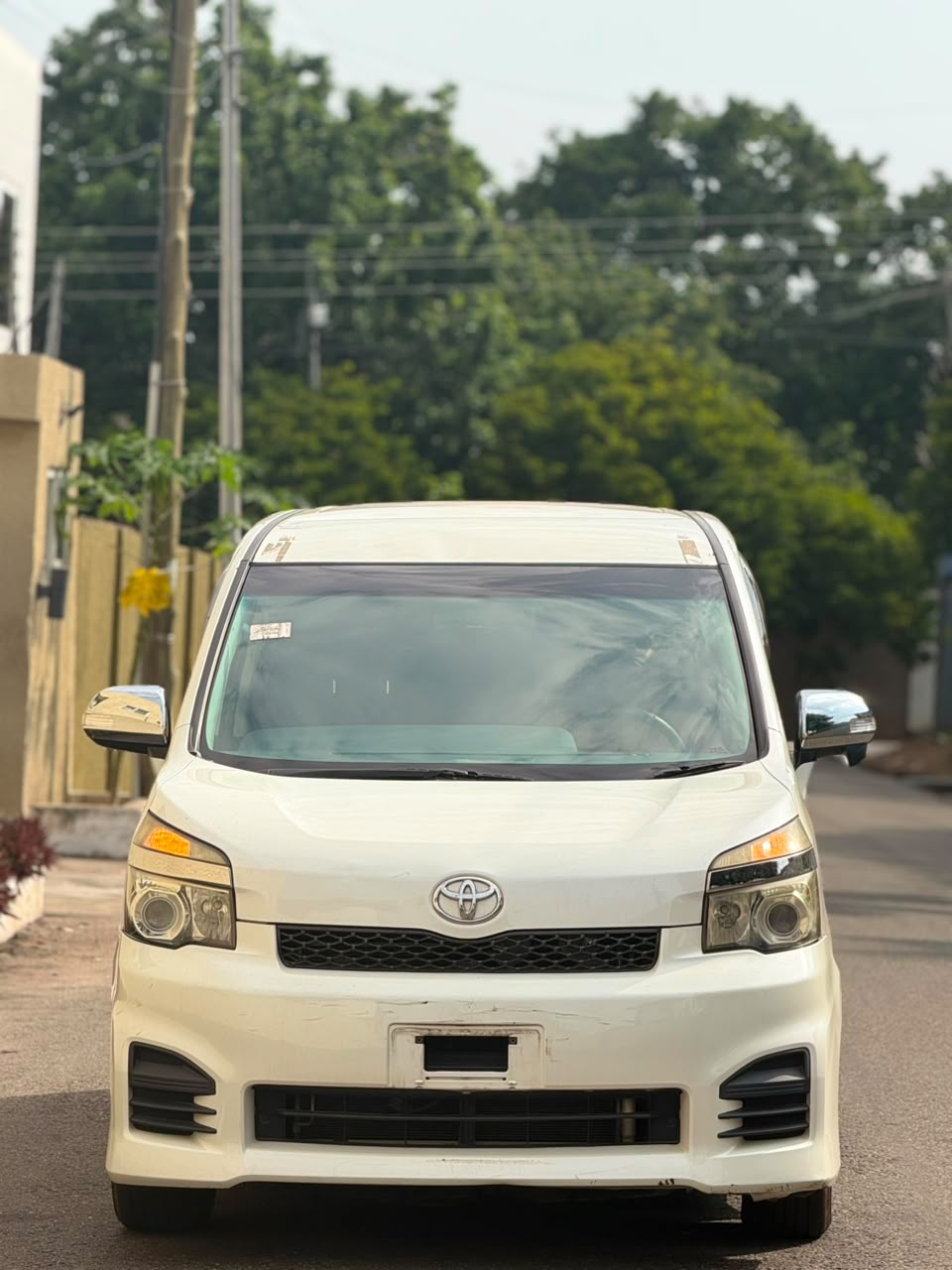 2013 Toyota Voxy