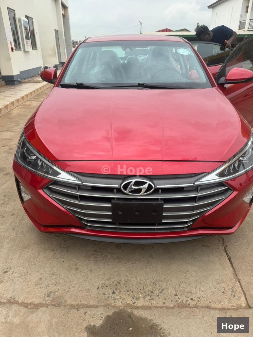 2020 Hyundai Elantra SE