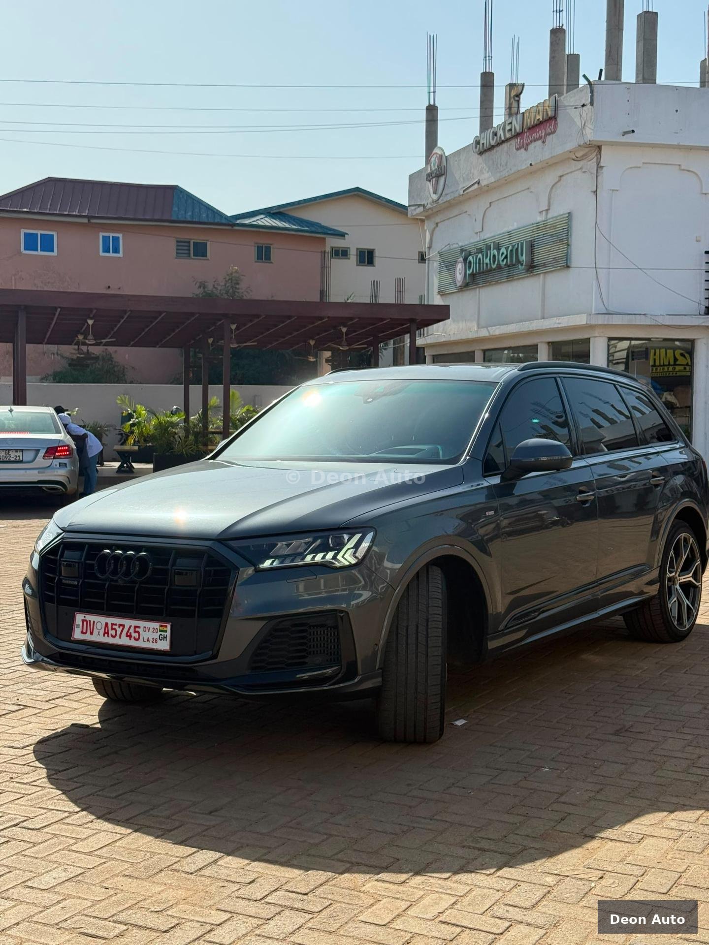 2023 Audi Q7 S-line Quattro