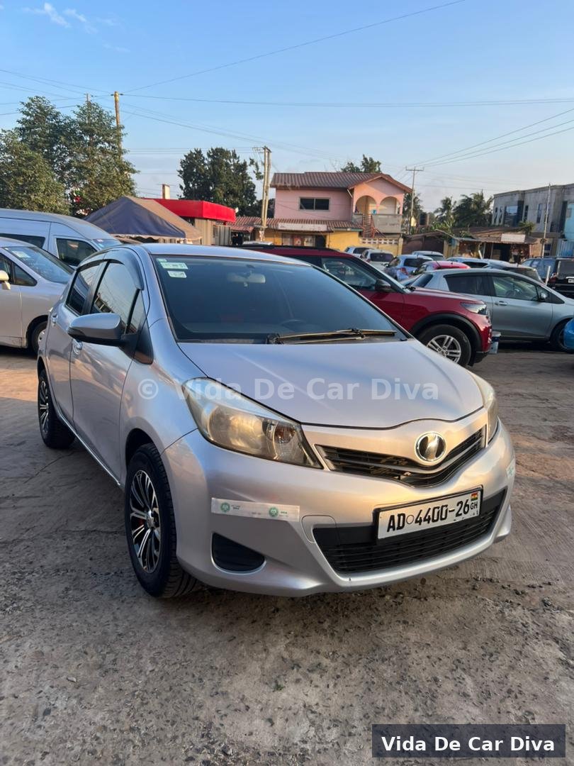 2013 Toyota Vitz