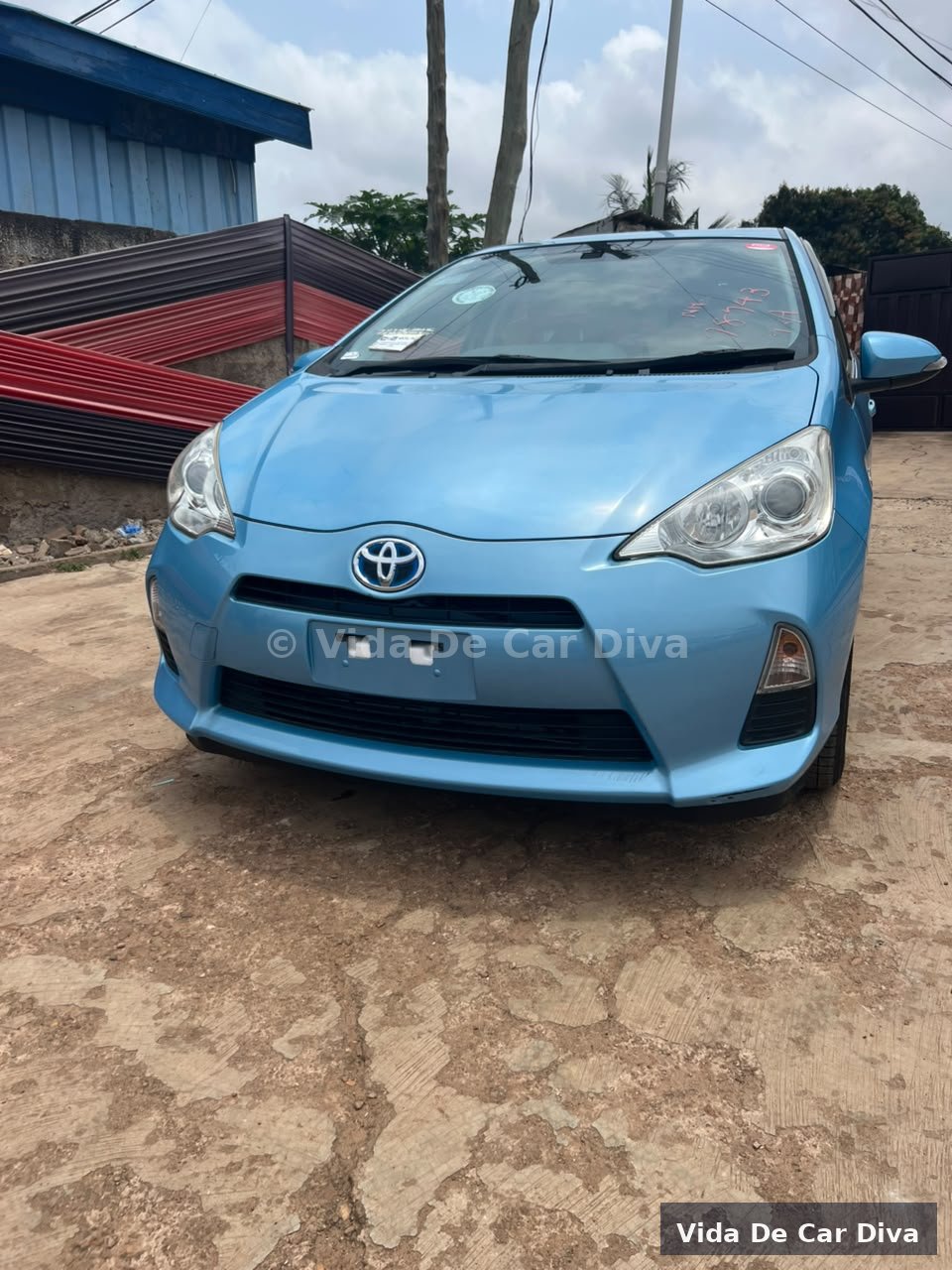2013 Toyota Aqua Hybrid