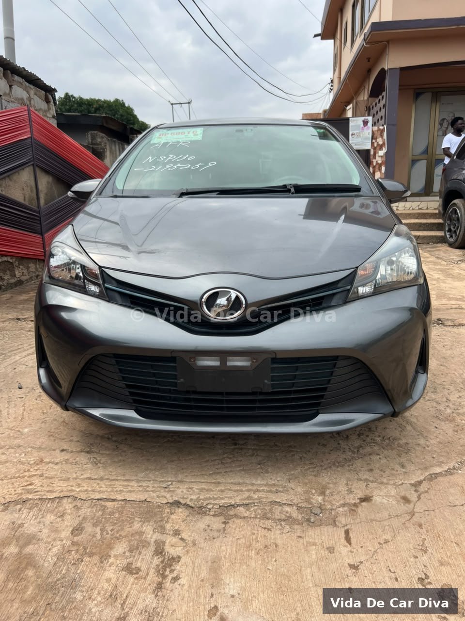 2015 Toyota Vitz
