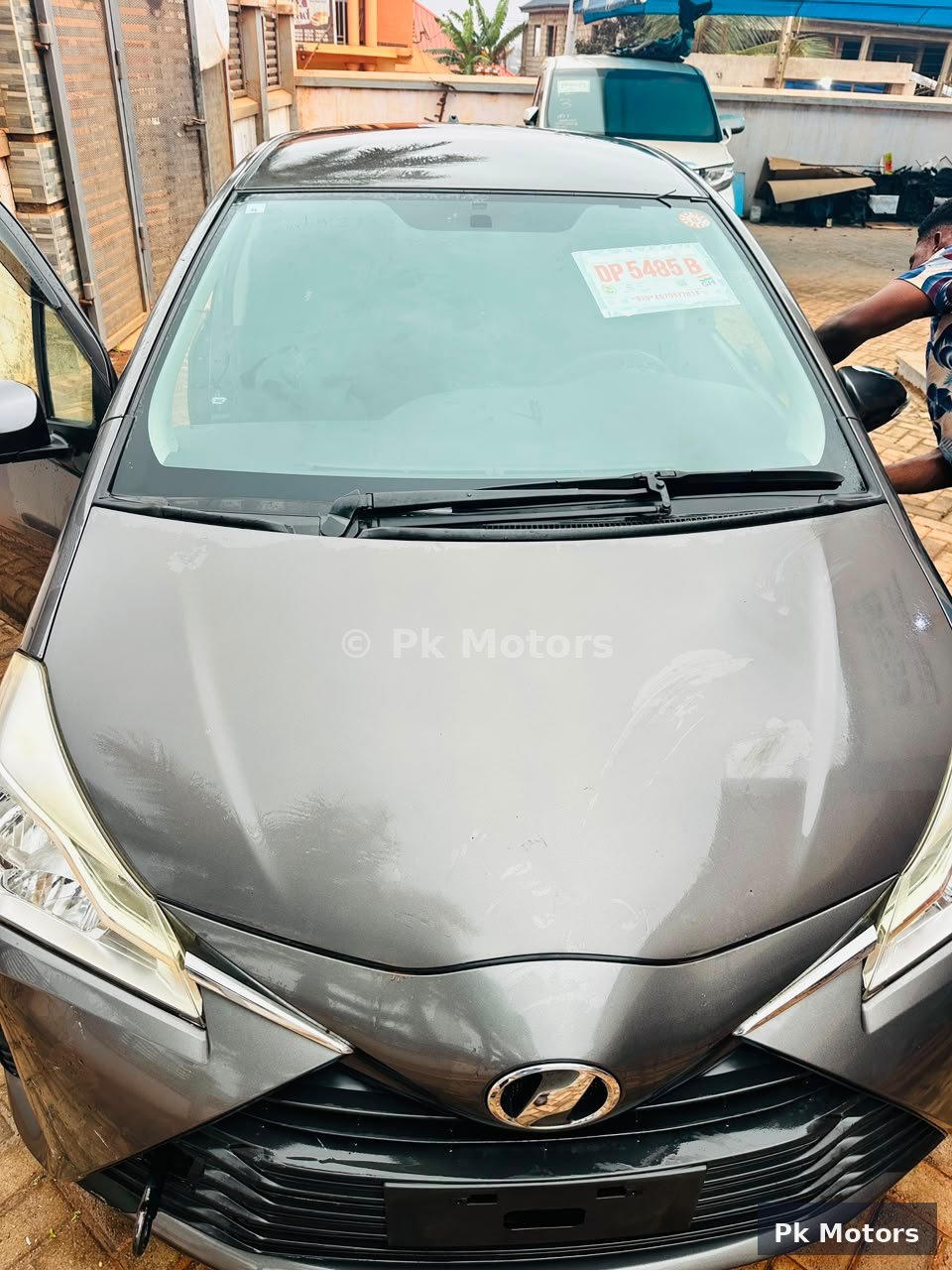 2017 Toyota Vitz