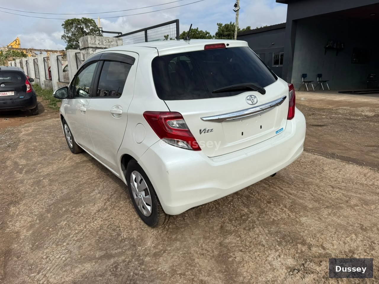2015 Toyota Vitz