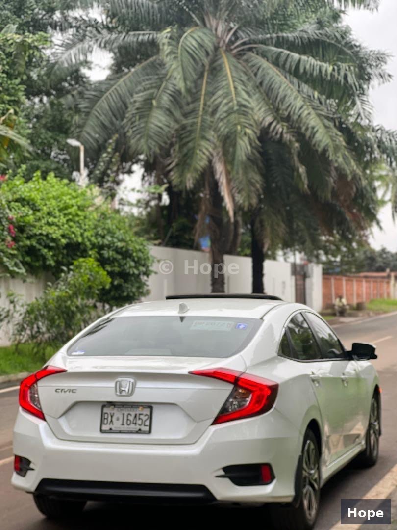 2018 Honda Civic EX-L